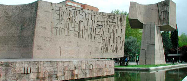 Resultado de imagen de imagen de los jardines de la plaza de colon de madrid.